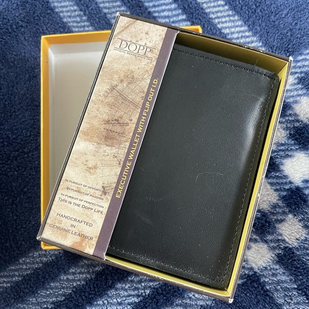 Executive wallet